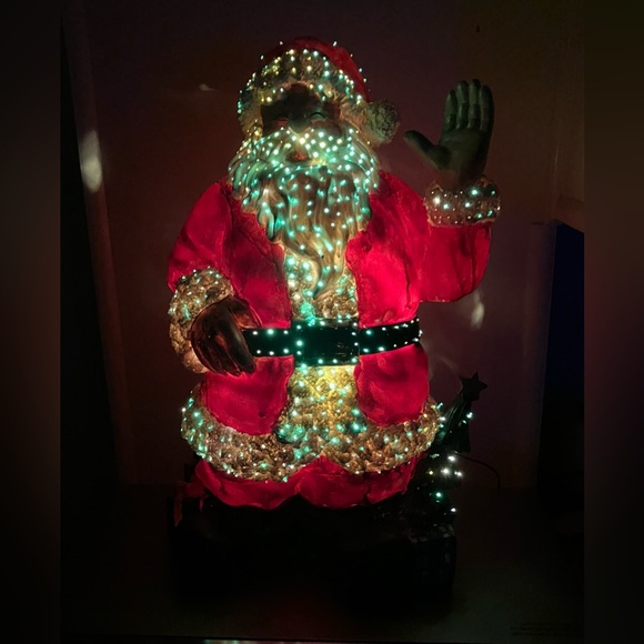 Vintage Sparkling Electrical LEDLights in Santa Originally Purchased Early 1990s - Picture 3 of 12